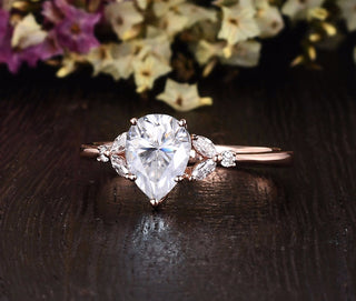 0.75 CT Pear Cluster Moissanite Engagement Ring